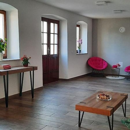 Holiday Home For 8 People, Pool + Sea View Vilanija Exteriör bild