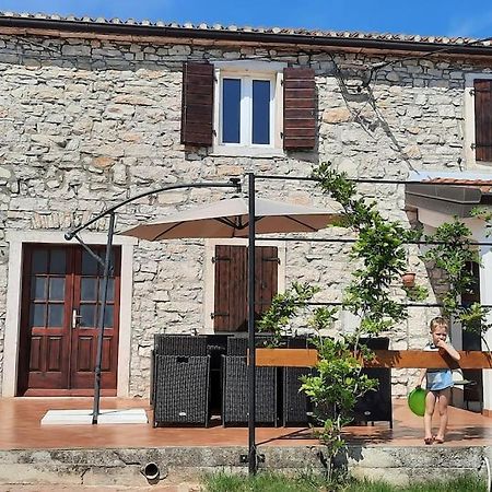Holiday Home For 8 People, Pool + Sea View Vilanija Exteriör bild