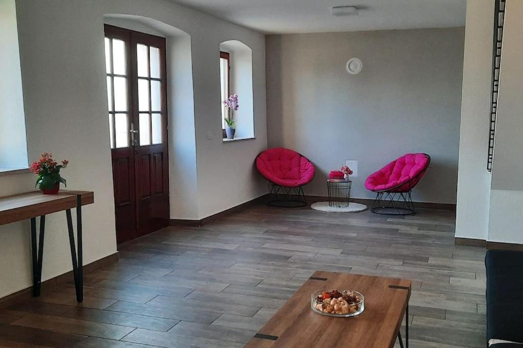 Holiday Home For 8 People, Pool + Sea View Vilanija Exteriör bild